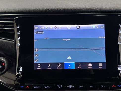 Used 2023 Jeep Wagoneer 4WD image 14