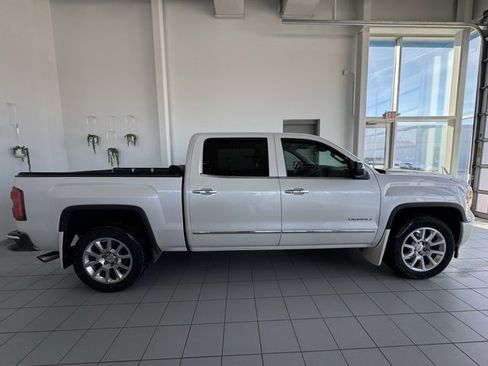 Used 2015 GMC Sierra 1500 Denali w/ Driver Alert Package image 37