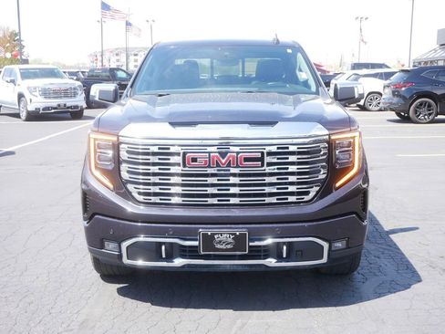 Certified 2024 GMC Sierra 1500 Denali w/ Denali Reserve Package AWD/4WD image 3