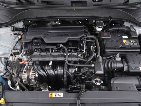 Used 2022 Hyundai Kona SE image 29