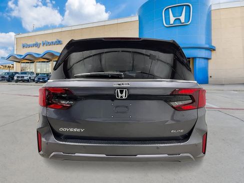 New 2026 Honda Odyssey Elite image 4