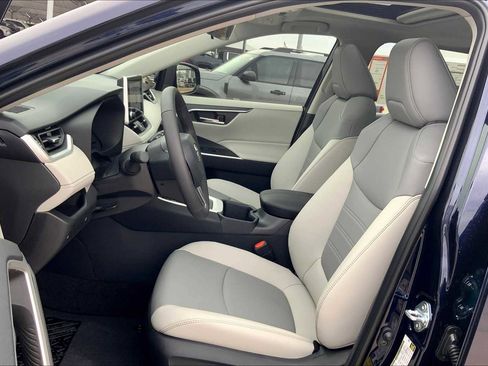 New 2025 Toyota RAV4 XLE Premium image 9