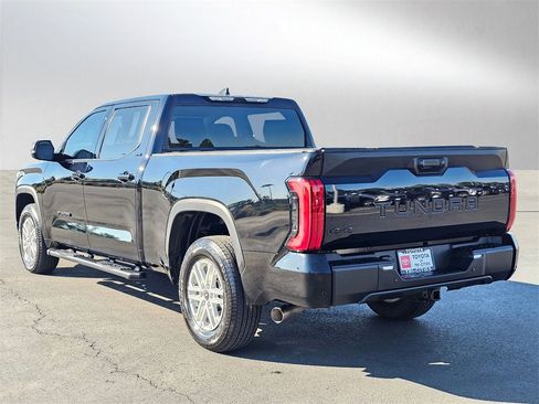Used 2024 Toyota Tundra SR5 image 4