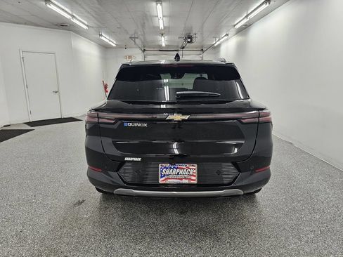Used 2025 Chevrolet Equinox EV LT w/ Convenience Package FWD image 6