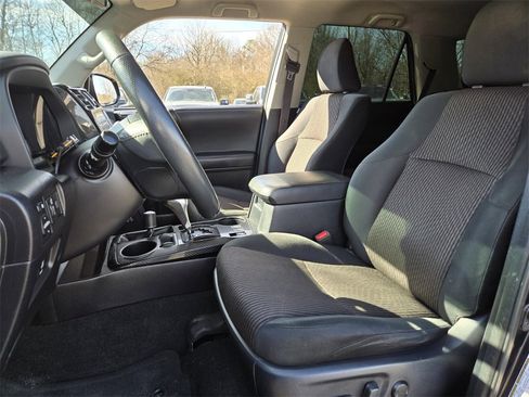 Used 2020 Toyota 4Runner TRD Off-Road image 20