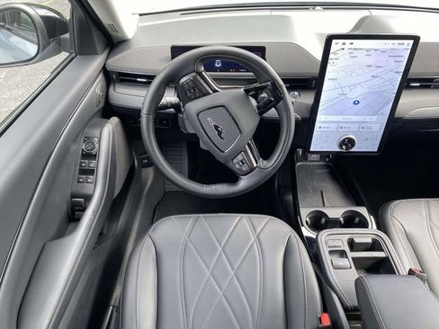 Used 2025 Ford Mustang Mach-E Select w/ Comfort Package Lite RWD image 15
