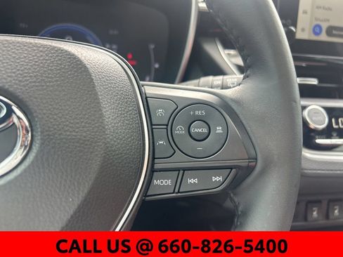 Used 2024 Toyota Corolla Cross AWD Hybrid w/ Convenience Package image 18
