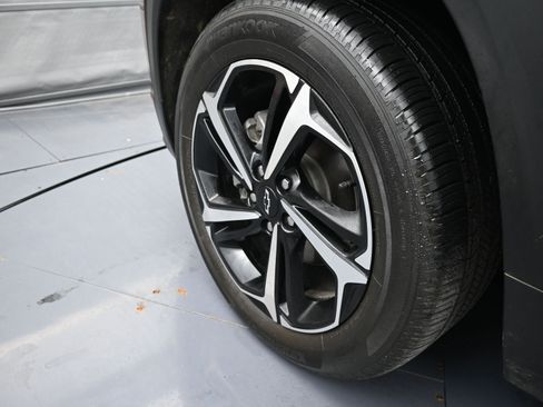 Used 2023 Chevrolet TrailBlazer RS w/ Convenience Package image 32