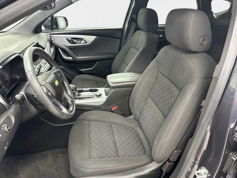 Used 2022 Chevrolet Blazer LT FWD image 13