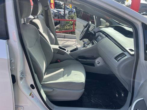 Used 2013 Toyota Prius Two image 30