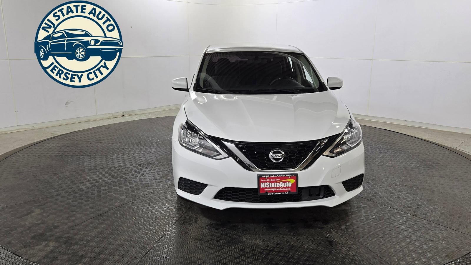 Used 2018 Nissan Sentra SV FWD image 2