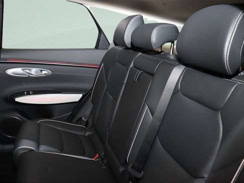 New 2026 Genesis GV70 2.5T Advanced image 14