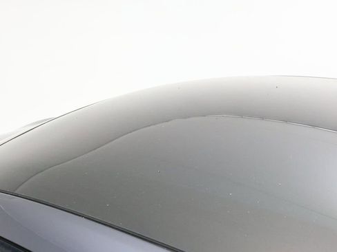 Used 2021 Tesla Model S Plaid image 7