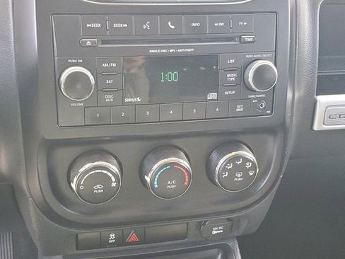 Used 2016 Jeep Compass Sport w/ Power Value Group image 23