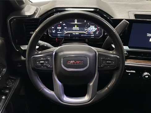 Used 2024 GMC Sierra 2500 SLE w/ SLE Value Package AWD/4WD image 17