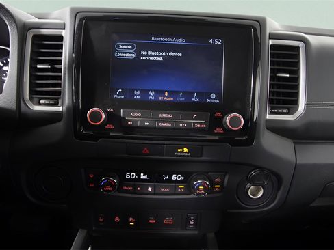 Used 2022 Nissan Frontier SV image 25