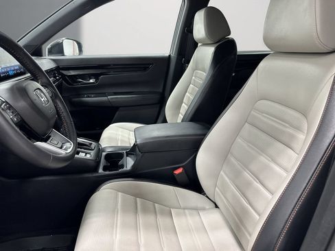 Used 2025 Honda CR-V Sport Touring image 14