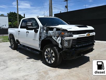 Used 2025 Chevrolet Silverado 2500 Custom w/ Custom Value Package
