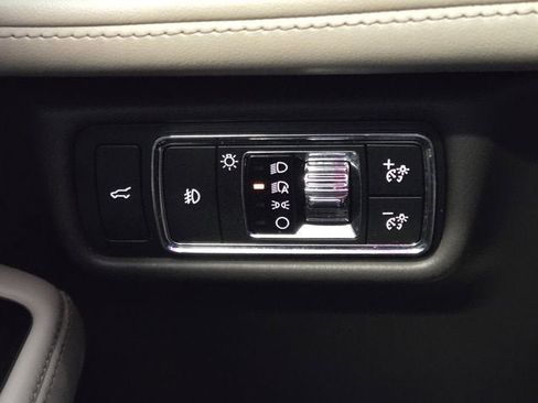 Used 2020 Lincoln Aviator Reserve w/ Equipment Group 202A image 26