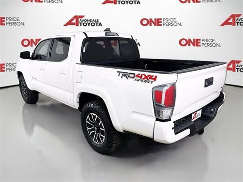 Certified 2022 Toyota Tacoma TRD Sport w/ TRD Premium Sport Package image 5