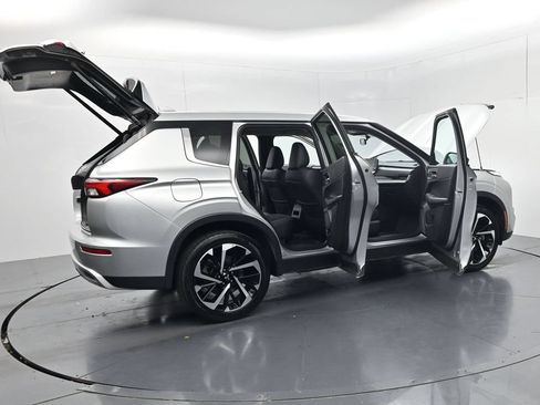Used 2024 Mitsubishi Outlander SE FWD image 57