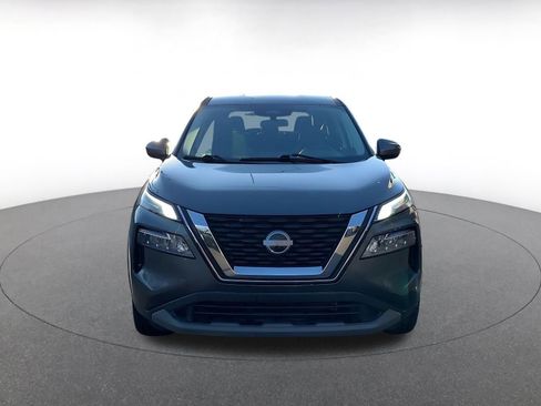 Used 2023 Nissan Rogue SV image 4