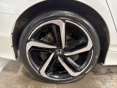 Used 2022 Honda Accord Sport image 24