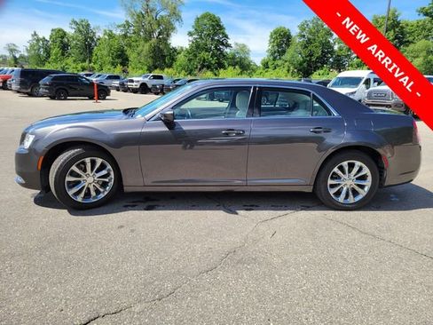 Used 2016 Chrysler 300 Limited AWD/4WD image 6