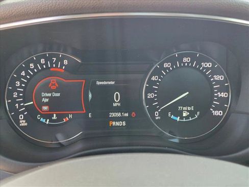 Used 2019 Lincoln MKC Reserve AWD/4WD image 10