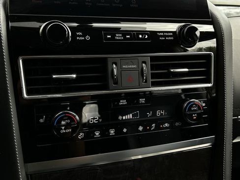 Used 2024 INFINITI QX80 Luxe image 21