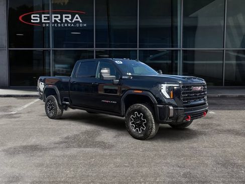Used 2024 GMC Sierra 2500 AT4X AWD/4WD image 7