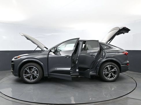 New 2027 Audi Q6 e-tron Premium Plus AWD/4WD image 29