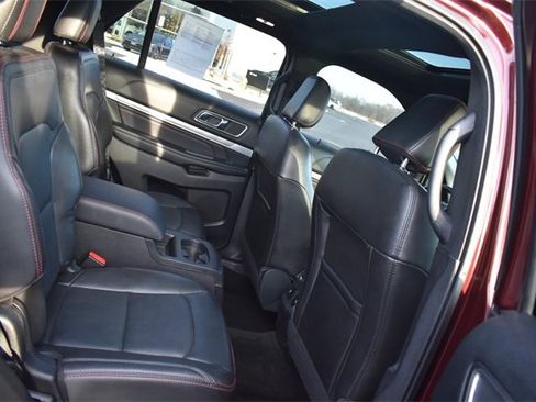 Used 2018 Ford Explorer Sport w/ Equipment Group 401A image 15