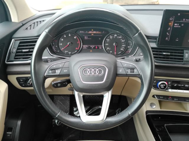 Used 2023 Audi Q5 2.0T Premium w/ Convenience Package AWD/4WD image 35