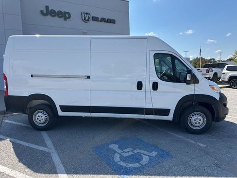 New 2026 RAM ProMaster 2500 w/ Convenience Group image 36