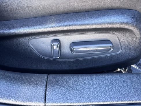 Used 2024 Honda Civic Touring image 25