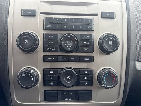 Used 2012 Ford Escape XLT FWD image 17