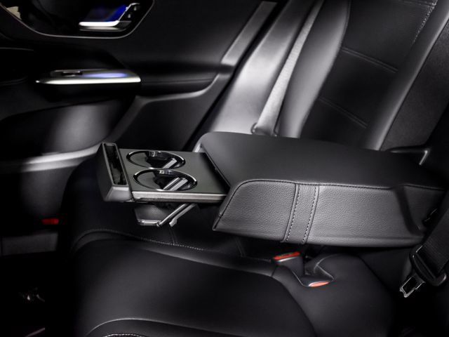 Certified 2025 Mercedes-Benz GLC 300 image 36