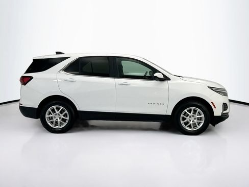 Used 2024 Chevrolet Equinox LT AWD/4WD image 4