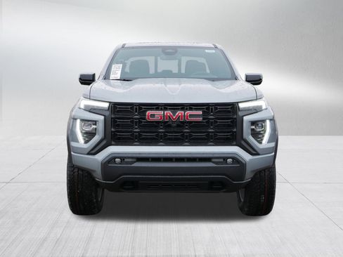 New 2026 GMC Canyon Elevation w/ Convenience Package image 8