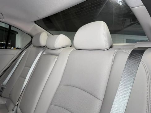 Used 2014 Honda Accord EX-L image 17