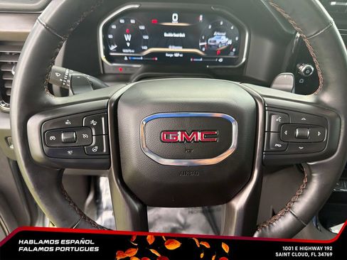 Used 2024 GMC Sierra 1500 AT4 w/ Technology Package AWD/4WD image 20