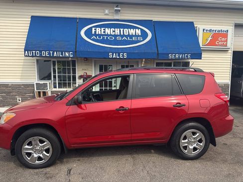Used 2012 Toyota RAV4 4WD w/ Value Pkg image 1