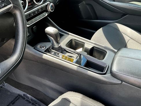 Used 2023 Nissan Sentra S FWD image 14