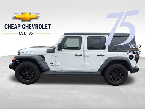 Used 2020 Jeep Wrangler Unlimited Sport AWD/4WD image 2