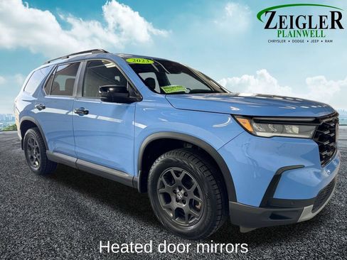 Used 2023 Honda Pilot TrailSport image 7