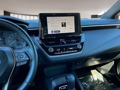 Used 2024 Toyota Corolla SE image 30