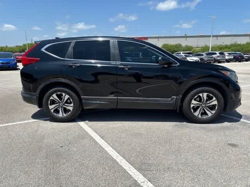 Used 2019 Honda CR-V LX image 6