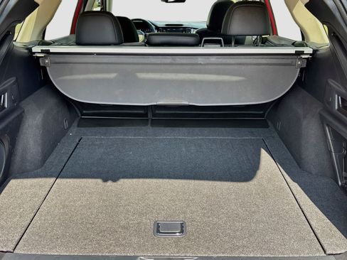Used 2022 Subaru Outback Limited XT AWD/4WD image 28