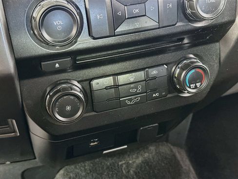 Used 2018 Ford F150 XLT AWD/4WD image 15